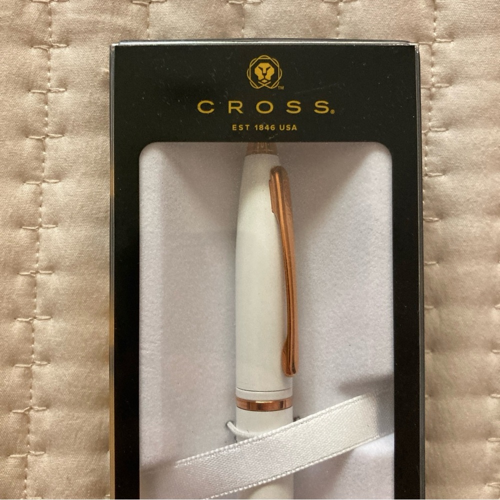 NEW Cross Calais Ballpoint Pen Pearlescent White Gold Trim AT011S-21 - Picture 2 of 9